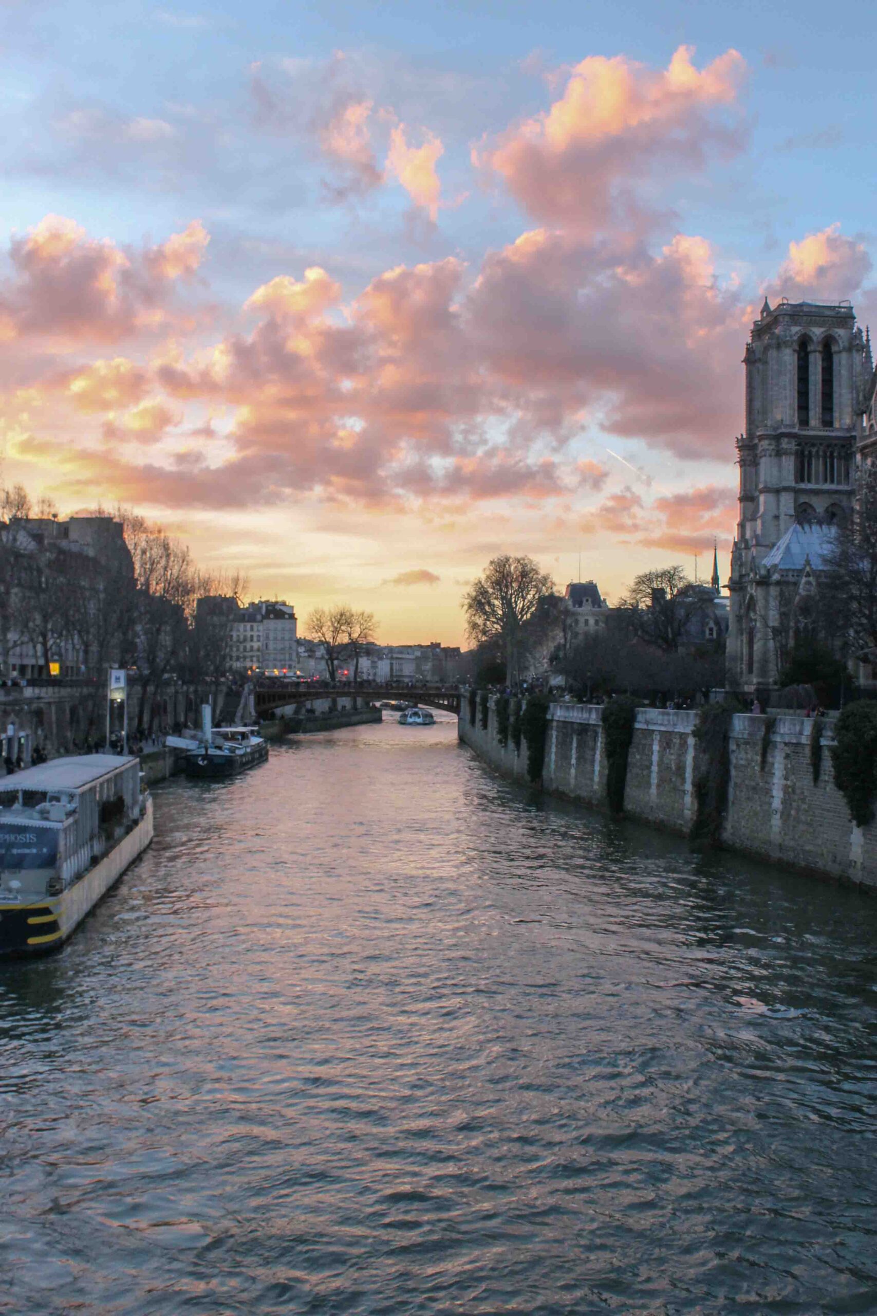 Sunset over the Seine