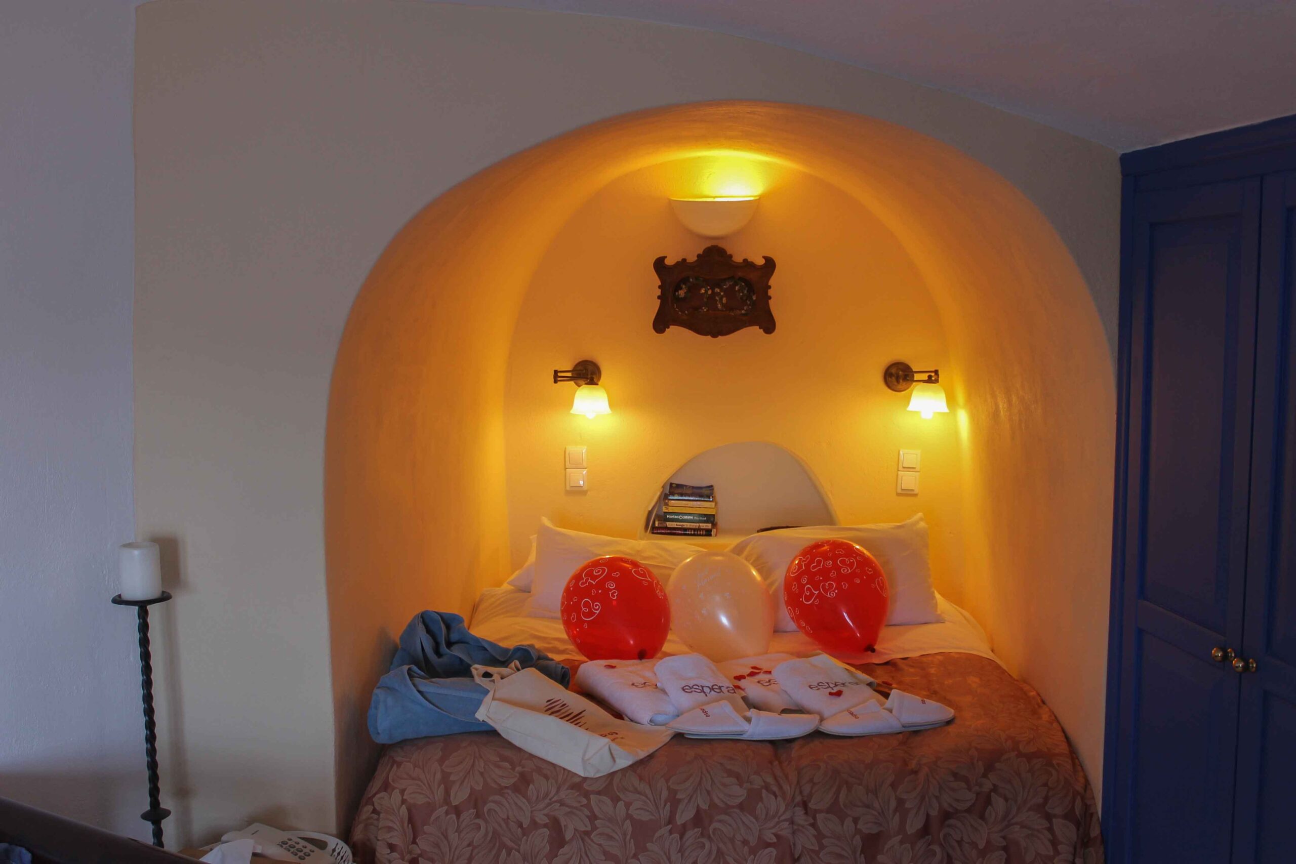 Cave bed at Esperas Santorini Hotel
