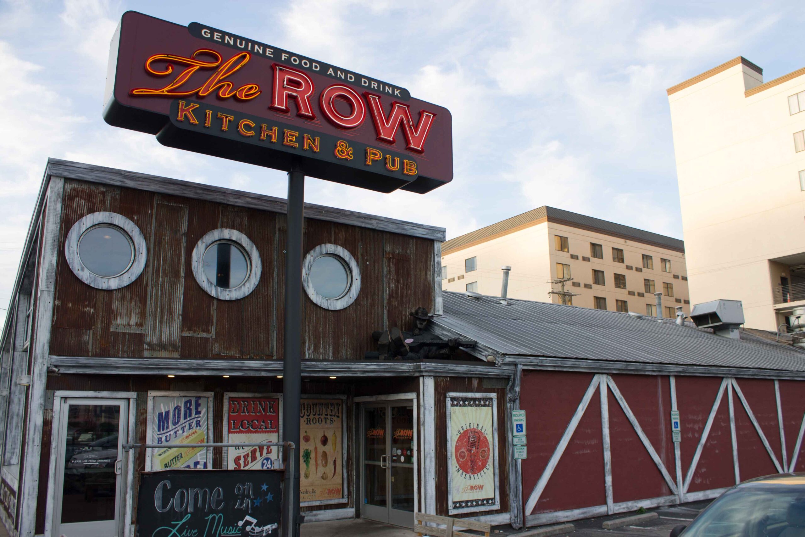 The Row Kitchen and Pub in Nashville exterior