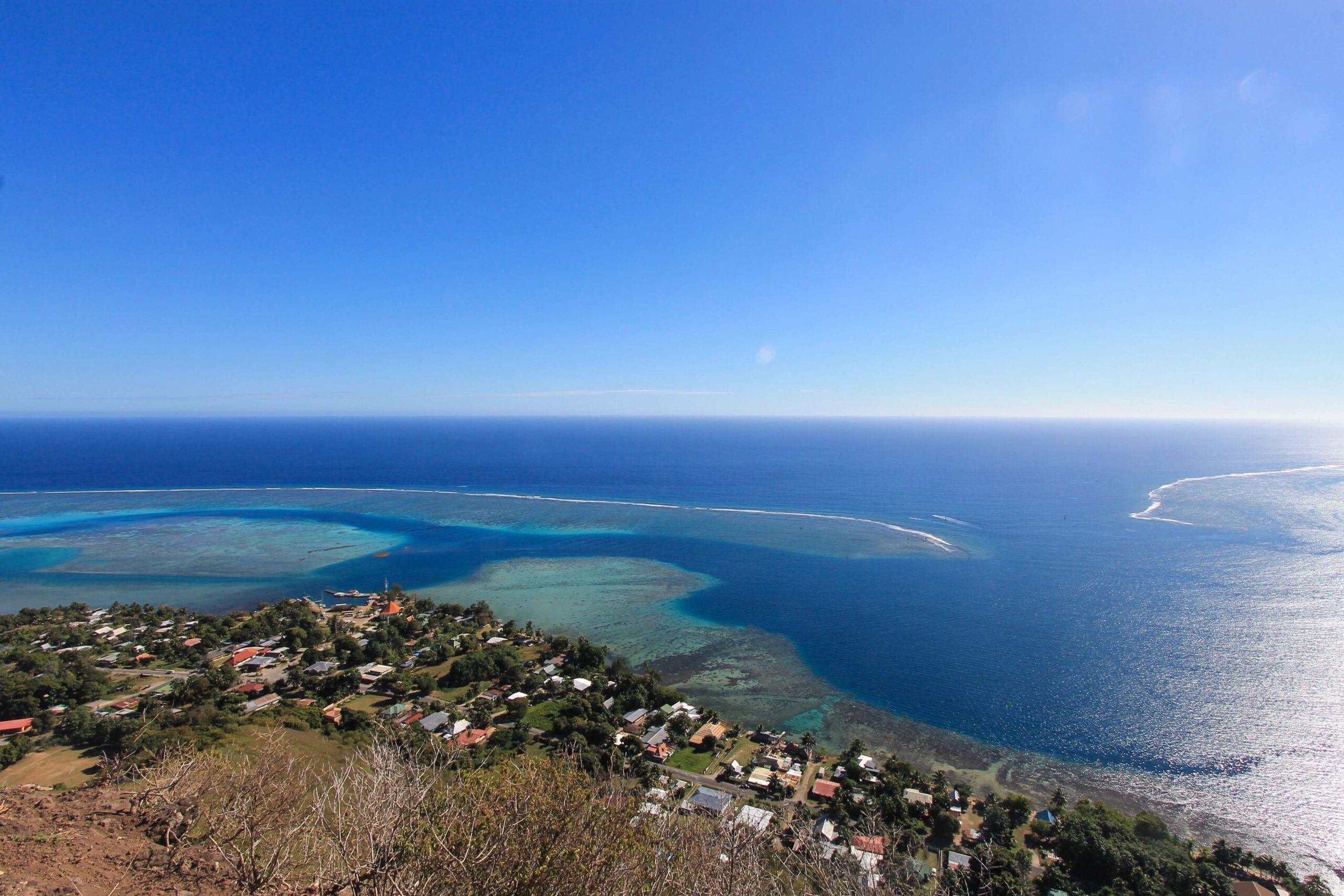 Magic Mountain in Mo'orea with scenic views of the coast