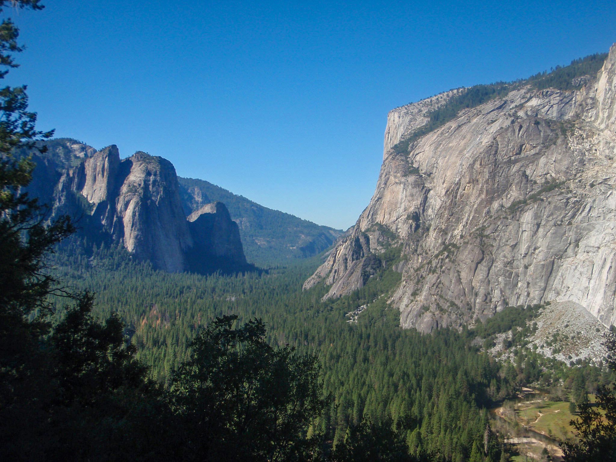 Views from Four Mile Trail in Yosemite National Park