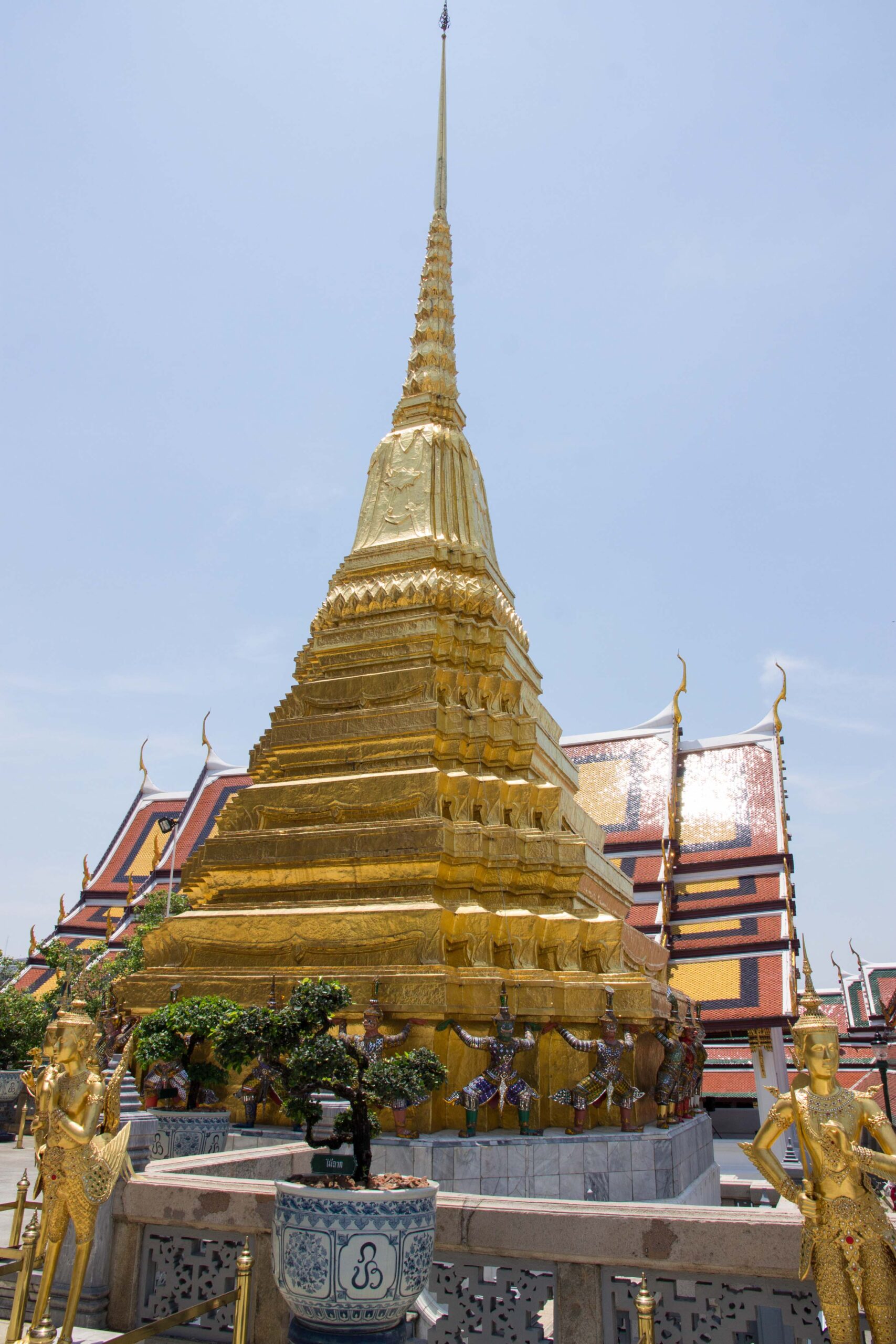 Kinnaras at Wat Phra Kaew