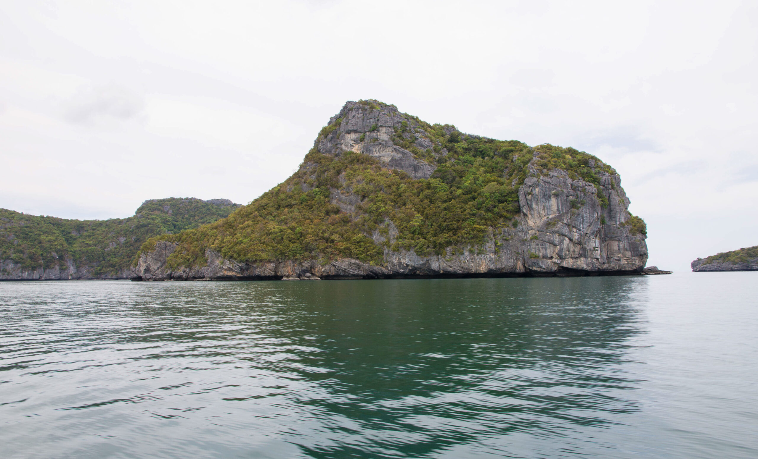 Island in Ang Thong National Marine Park