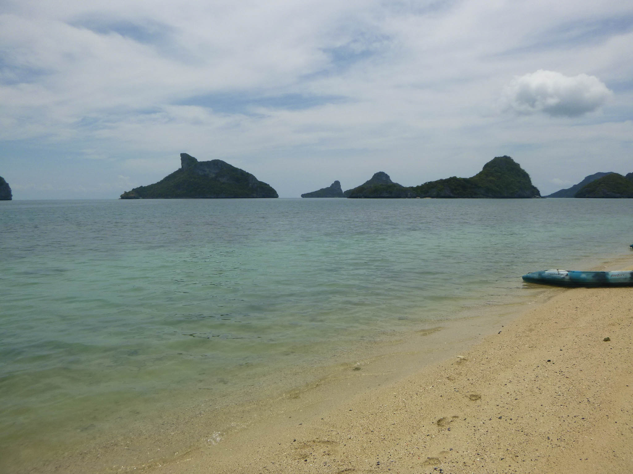 Kayaking in Ang Thong National Marine Park