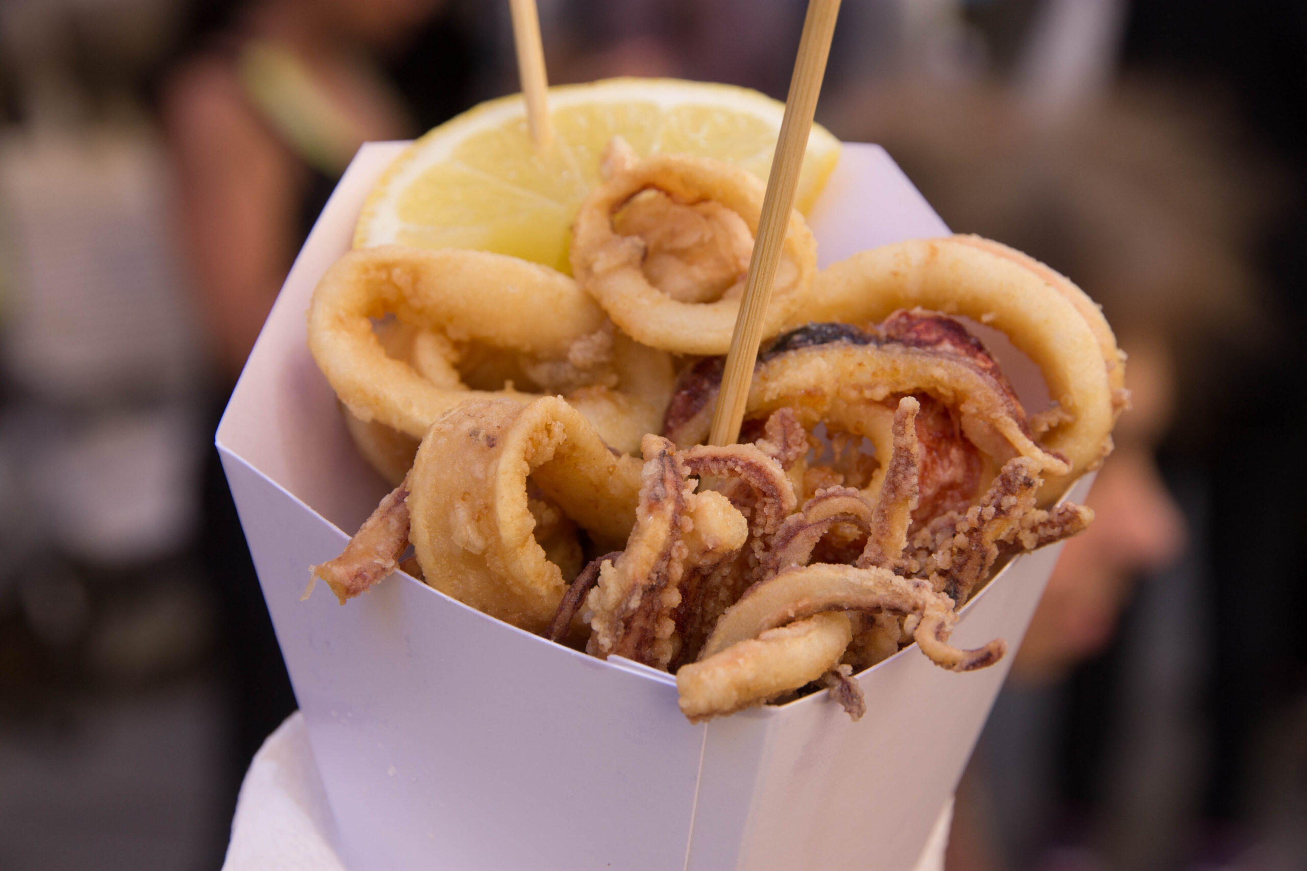 Seafood take away basket from Mamma Mia! Take Away in Riomaggiore