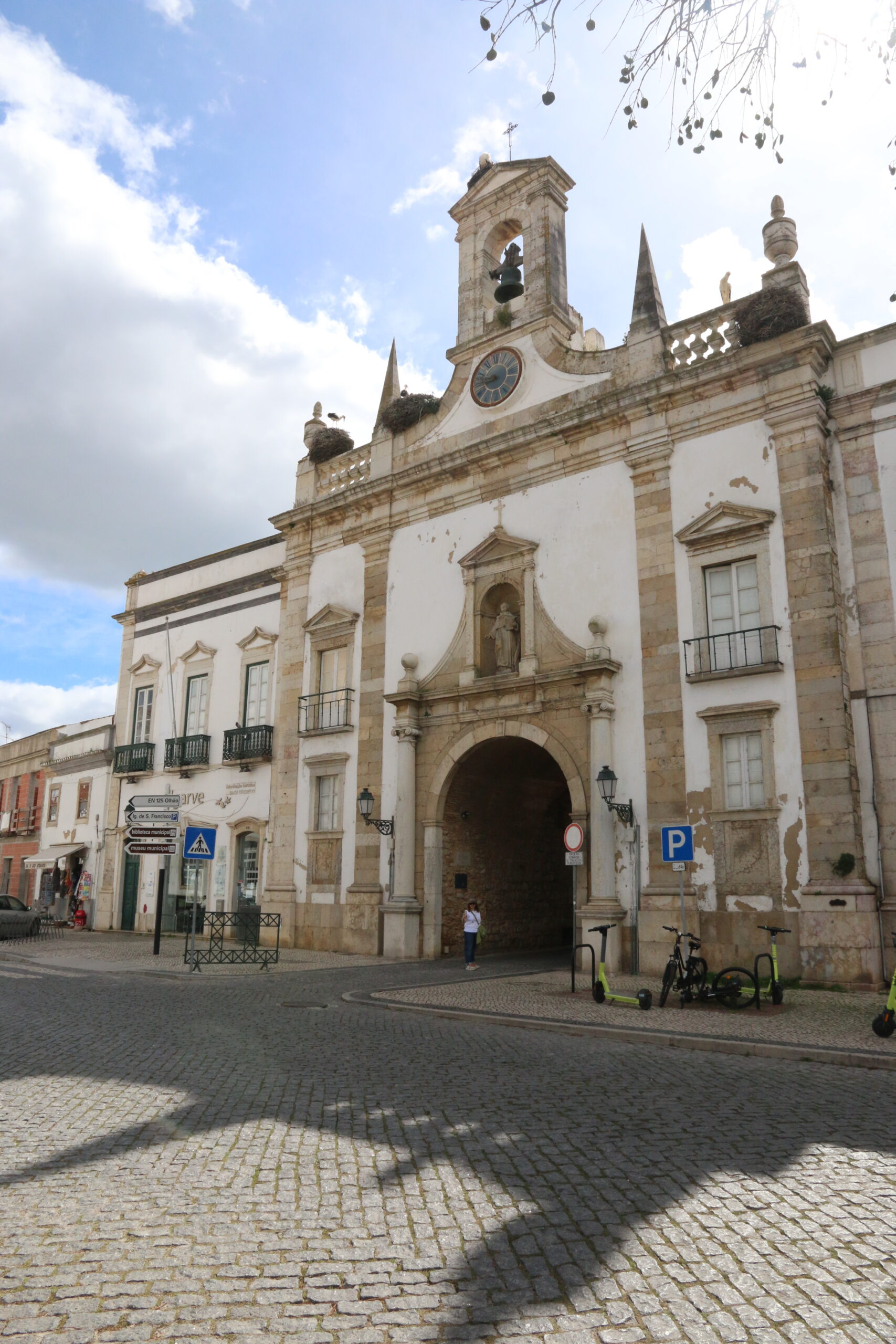 Arco da Vila in Faro