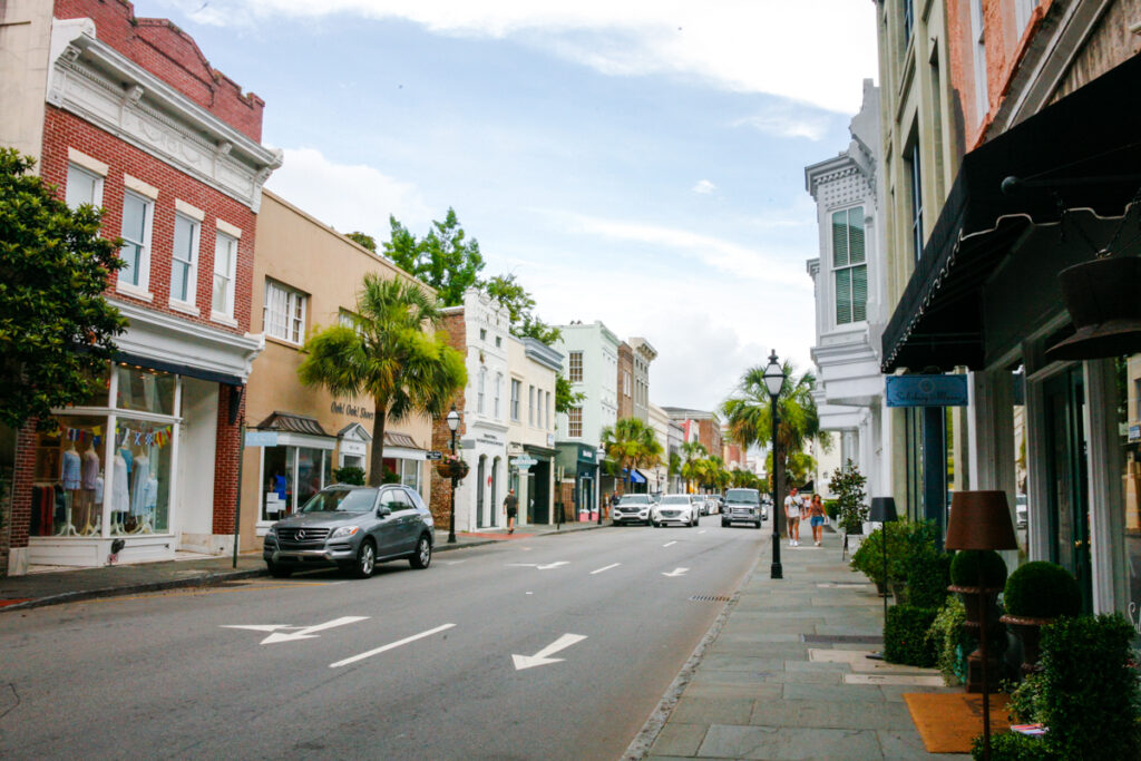 Charleston, South Carolina is a great family vacation destination for families looking to combine the beach with history and culture of a city