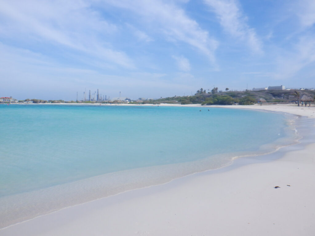 Baby Beach, one of the best beaches on Aruba for families
